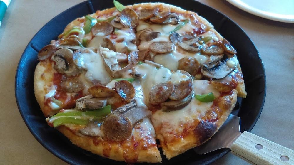 Aponte's Pizzeria & Family Restaurant